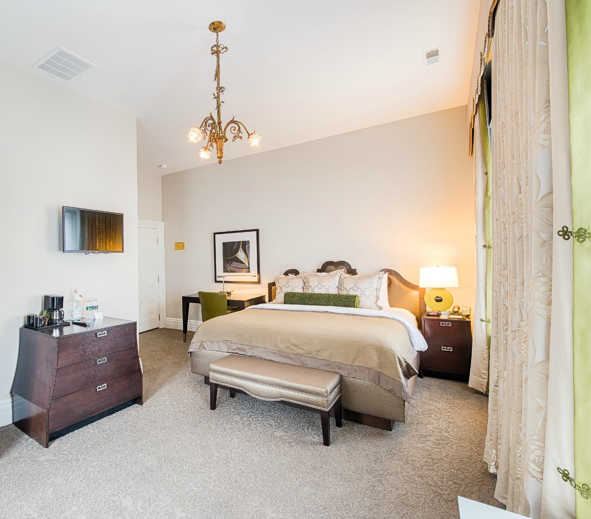 Morrison-Clark Historic Inn & Restaurant