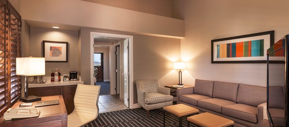 Pointe Hilton Tapatio Cliffs Resort