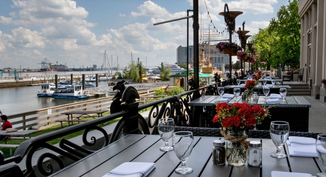 Hilton Philadelphia at Penn's Landing