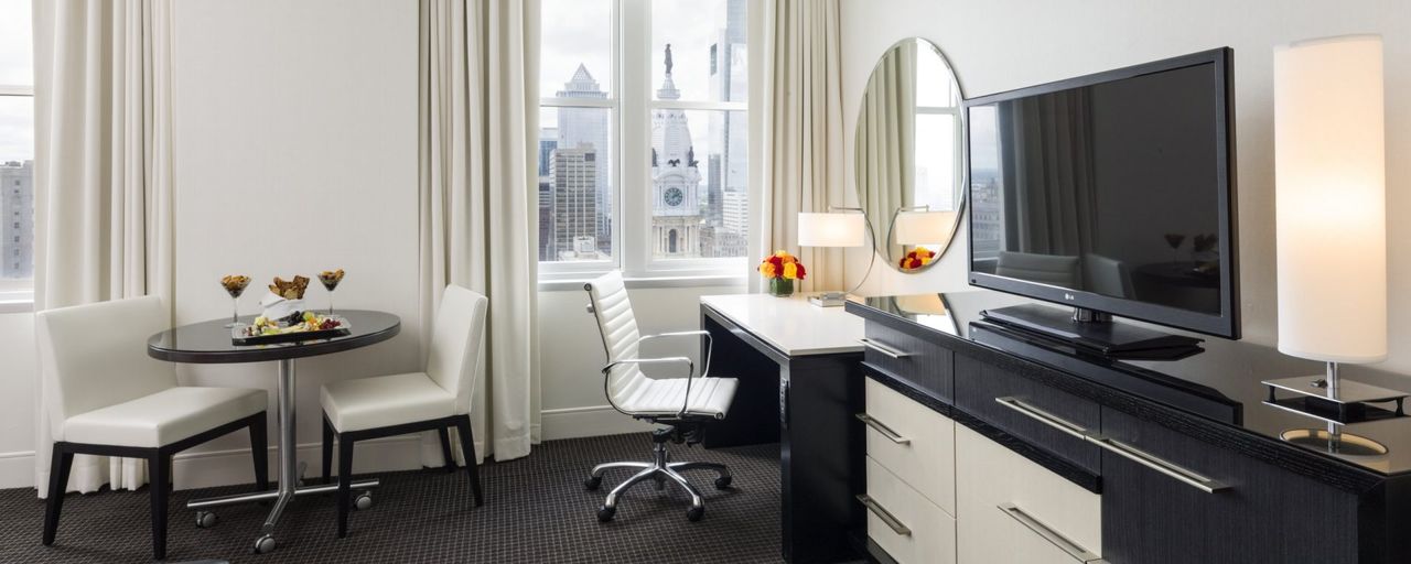 Loews Philadelphia Hotel