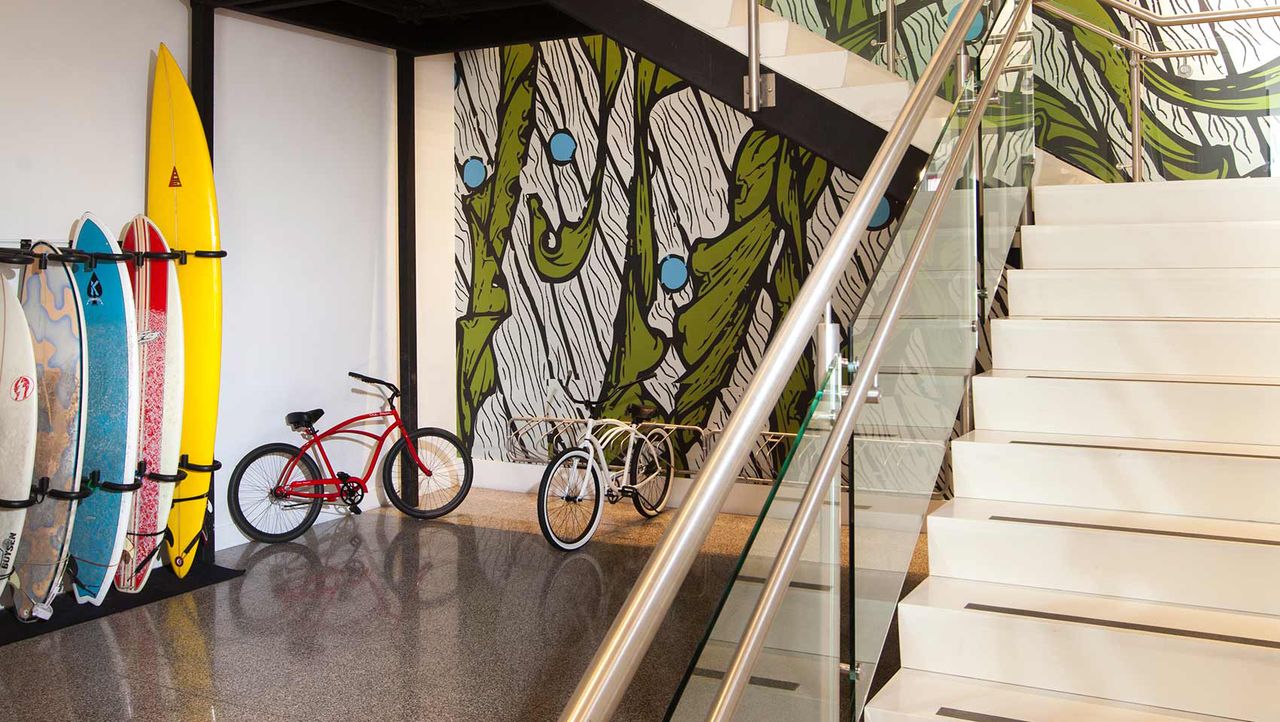 Kimpton Shorebreak Hotel