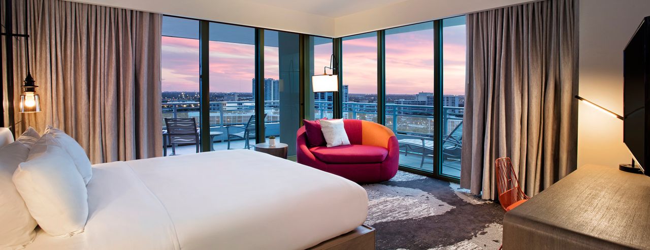 The Diplomat Beach Resort Hollywood, Curio Collection by Hilton