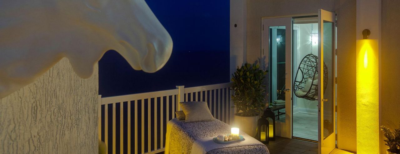 Pelican Grand Beach Resort