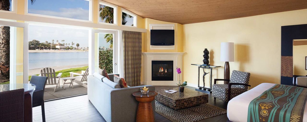 Paradise Point Resort & Spa