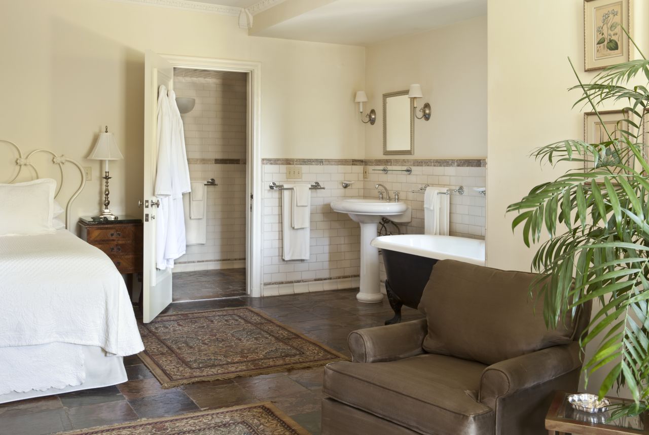 The Willows Historic Inn