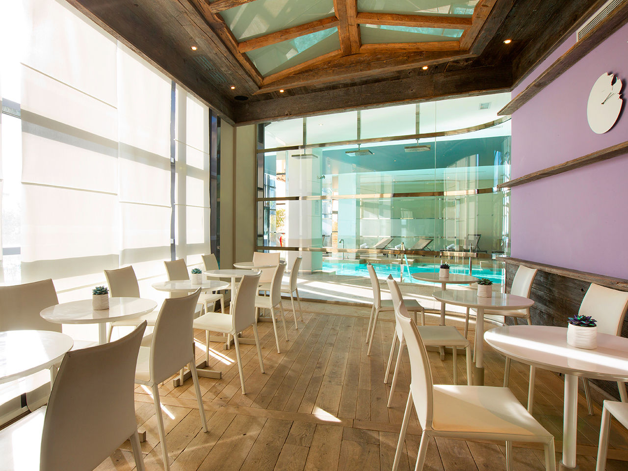 Radisson Blu 1835 Hotel & Thalasso