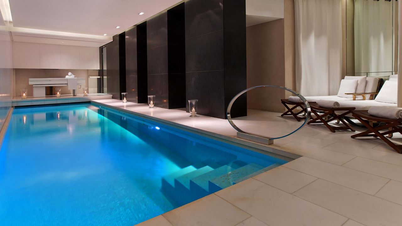 Le Metropolitan, a Tribute Portfolio Hotel