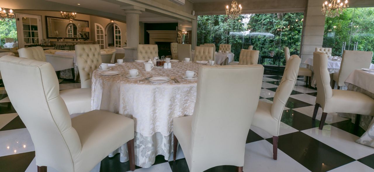 Fairlawns Boutique Hotel & Spa