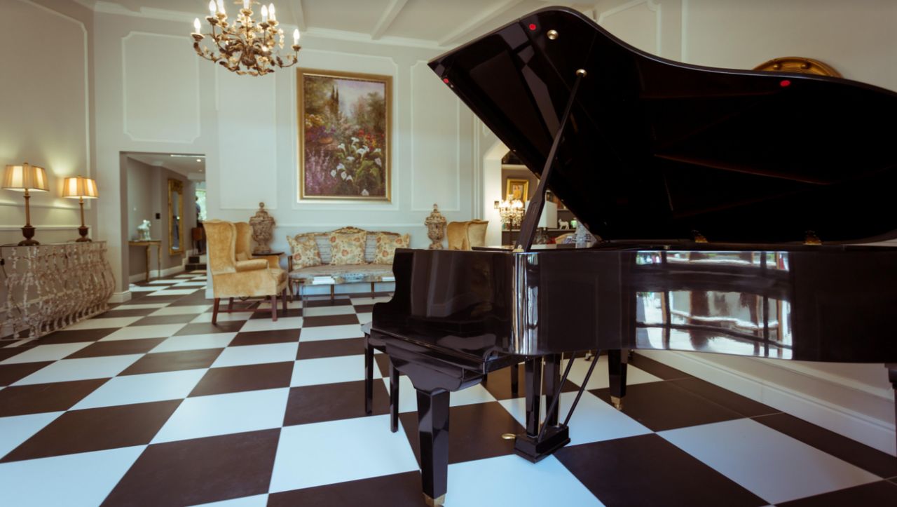 Fairlawns Boutique Hotel & Spa