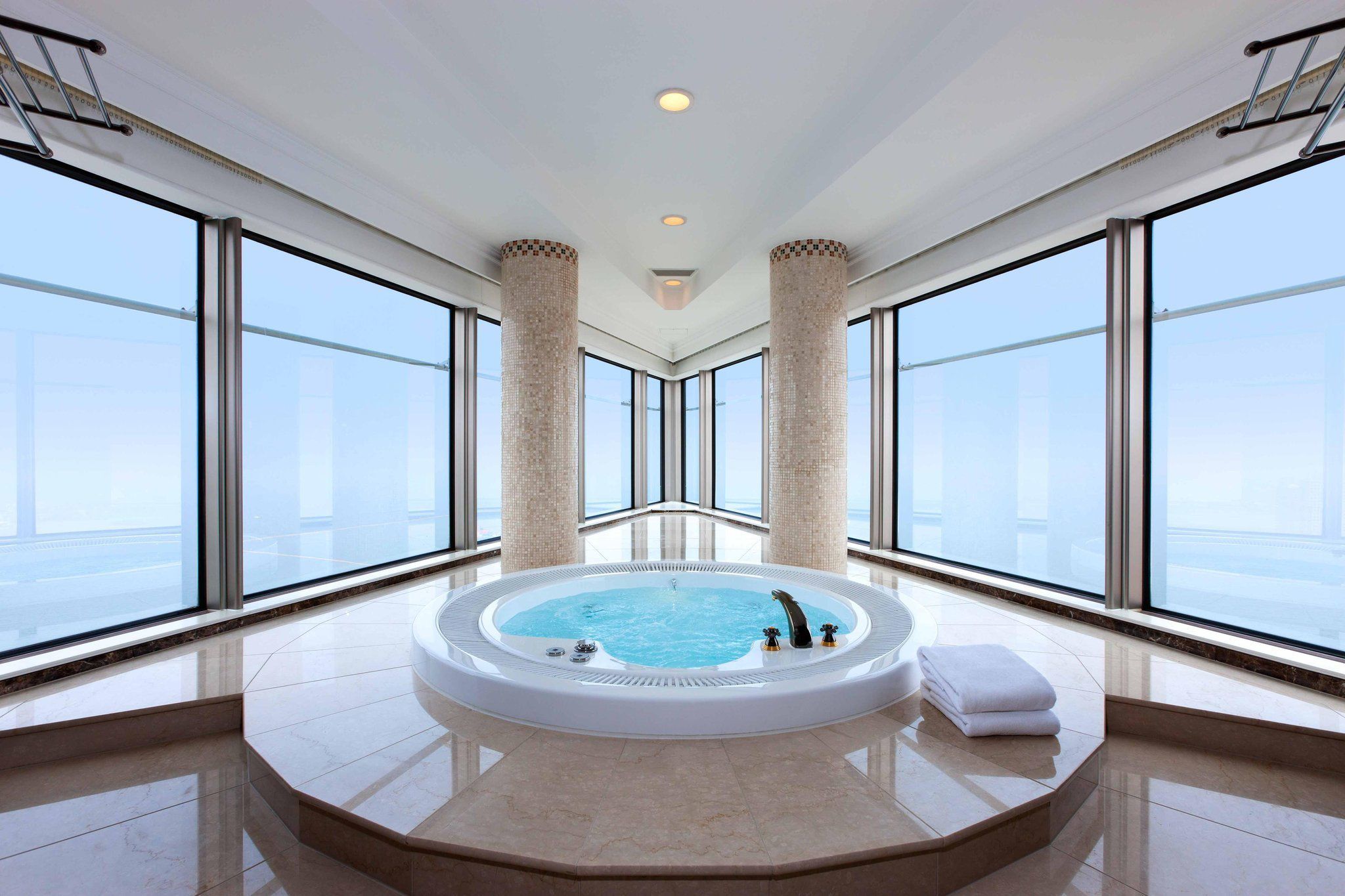 Hilton Fukuoka Sea Hawk