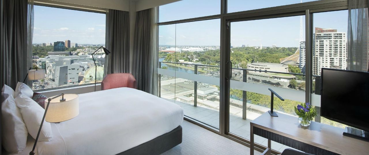 DoubleTree by Hilton Melbourne - Flinders Street