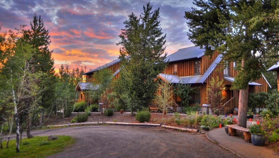 Henry's Fork Lodge in Island Park, Idaho