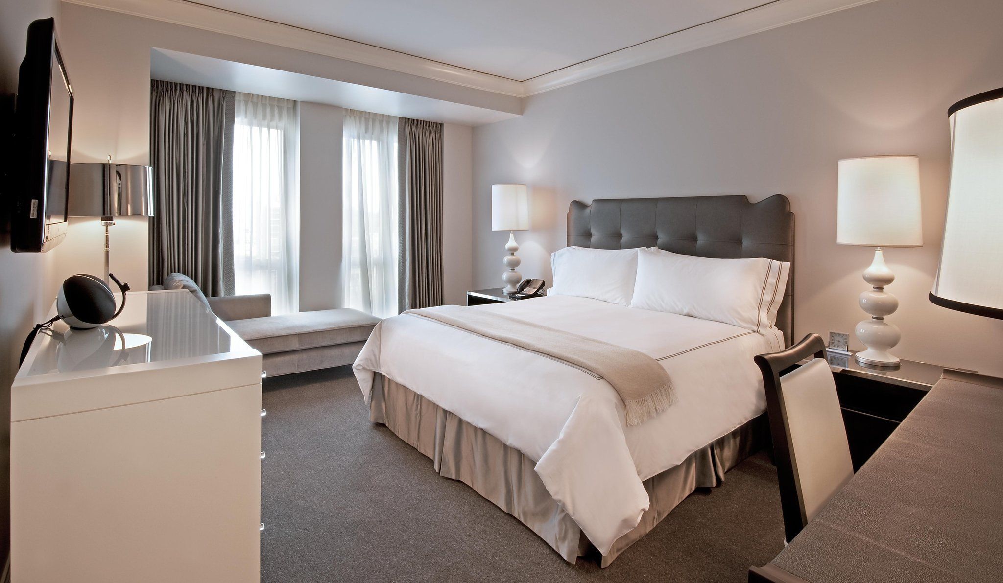 Waldorf Astoria Chicago