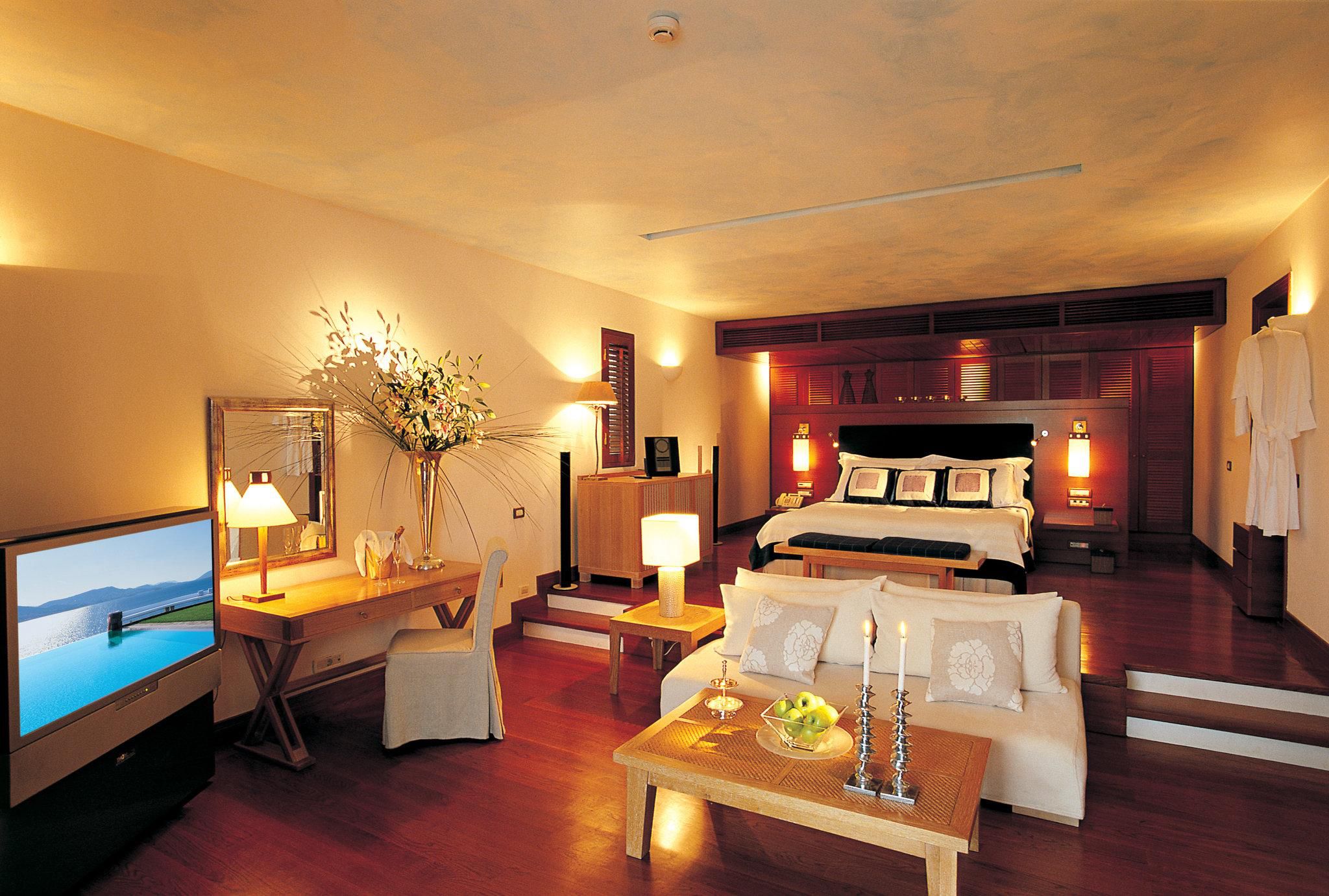 Grand Resort Lagonissi