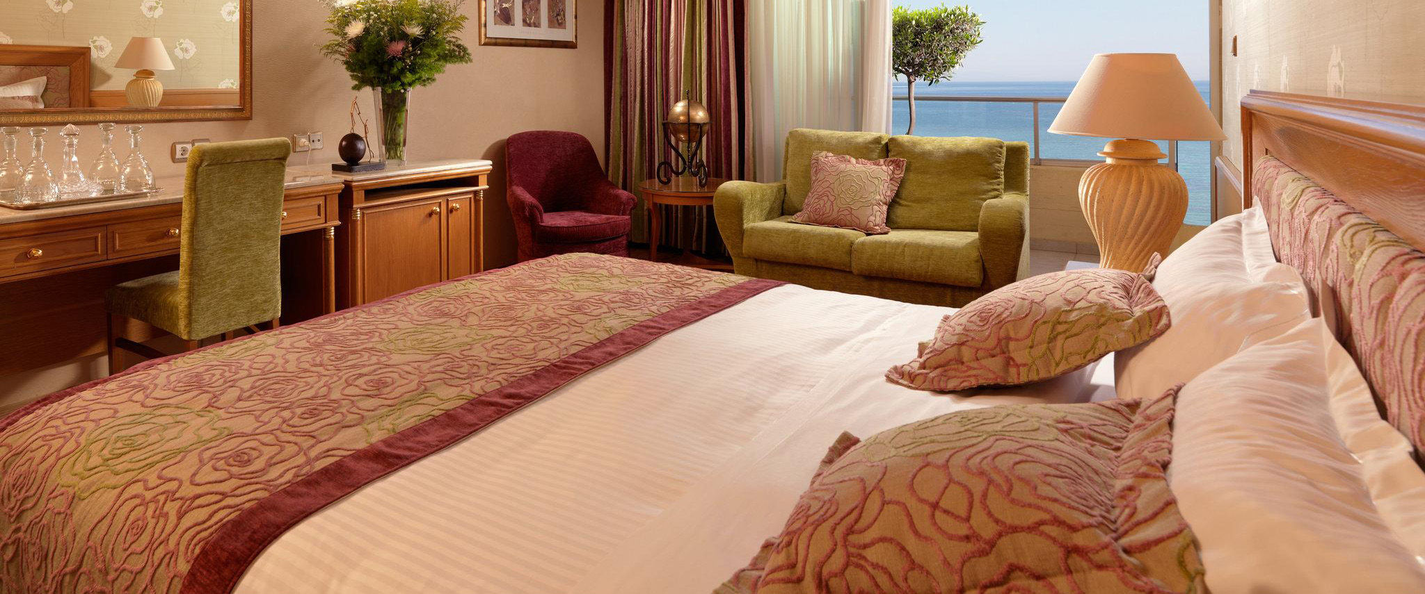 Divani Apollon Palace & Thalasso