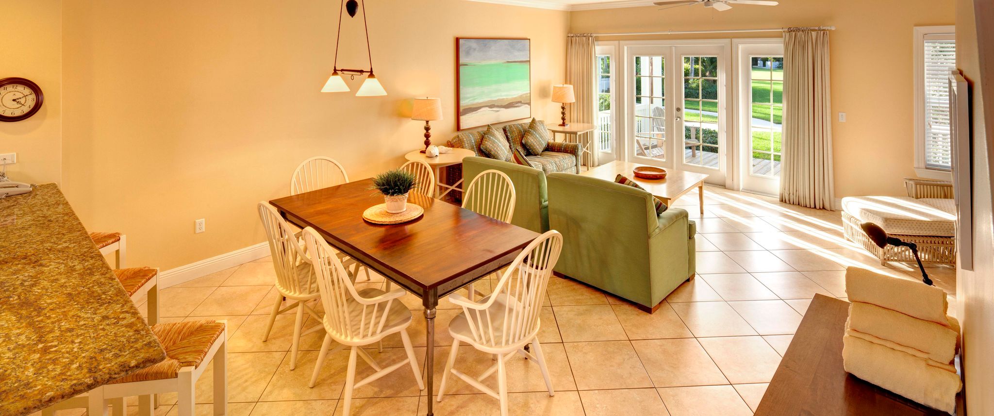 Tranquility Bay Beach House Resort