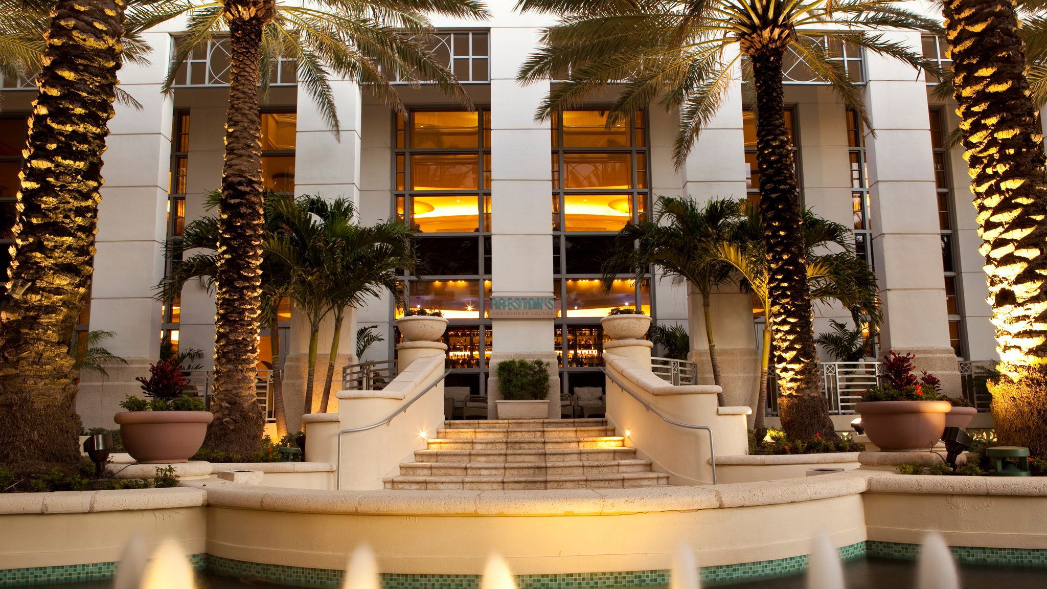loews miami beach hotel in miami beach, florida