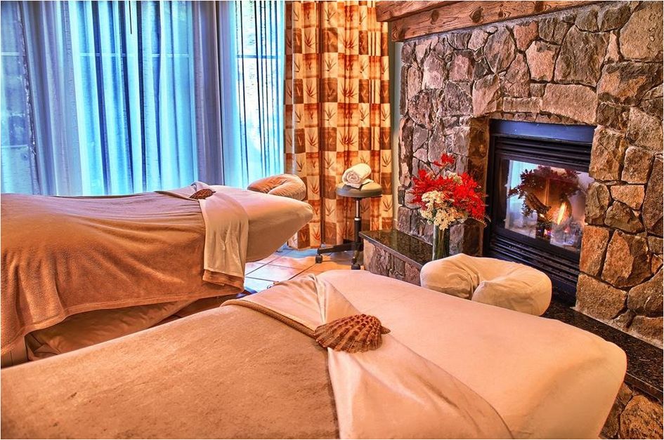 Poets Cove Resort & Spa