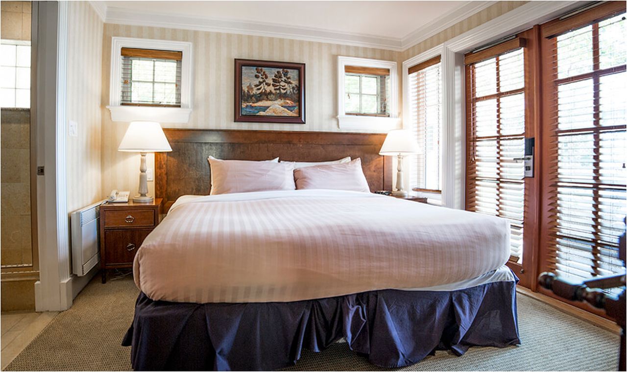 Poets Cove Resort & Spa