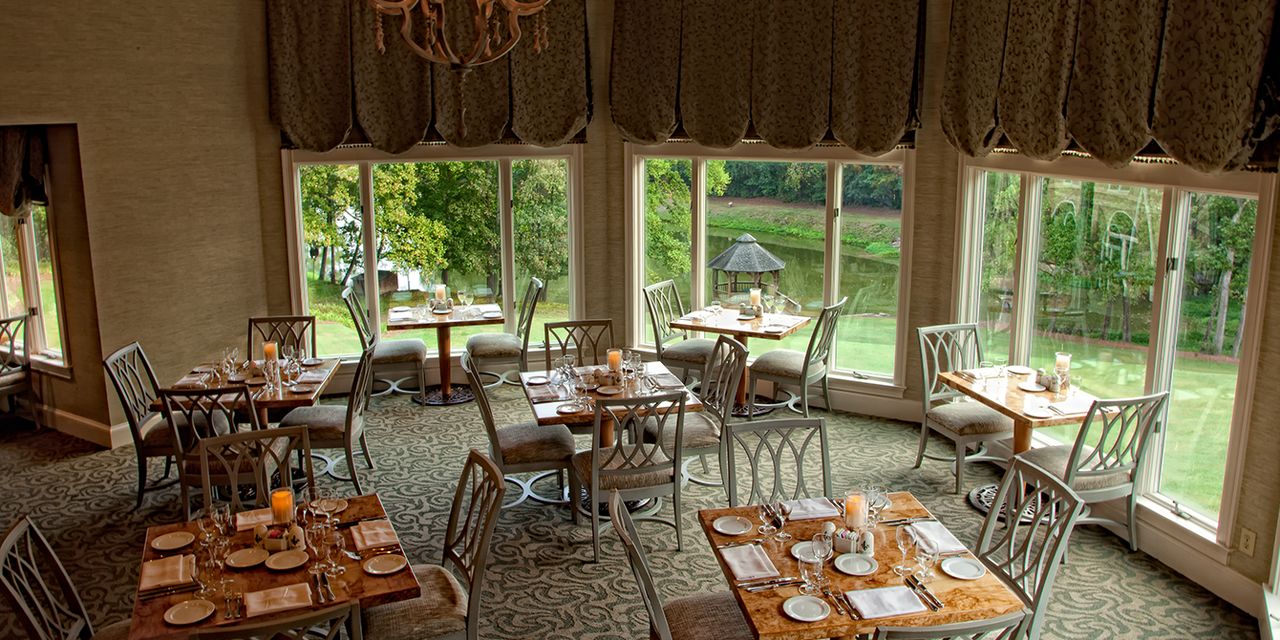 Chateau Elan Winery & Resort