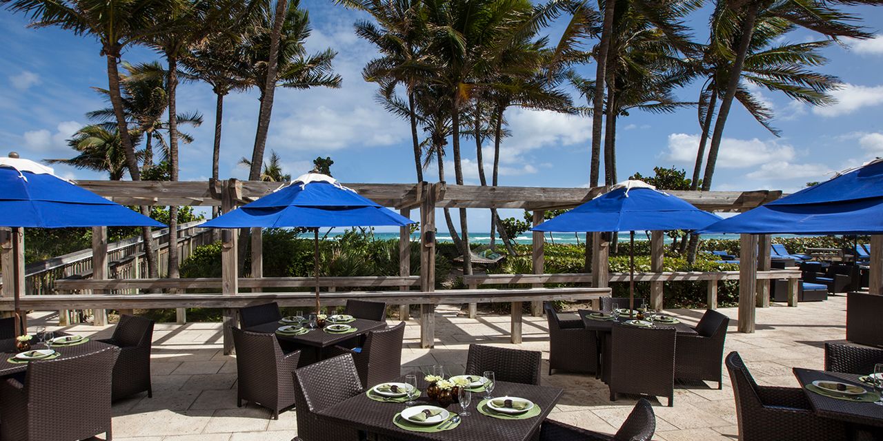 Jupiter Beach Resort & Spa