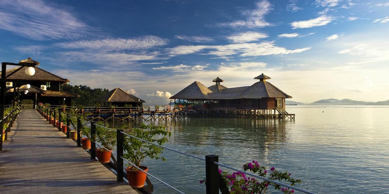 Gayana Marine Resort