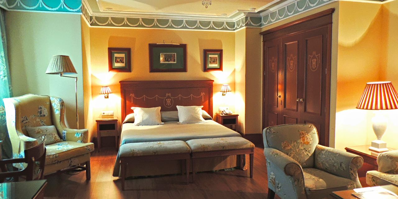 Hotel Inglaterra in Sevilla, Spain