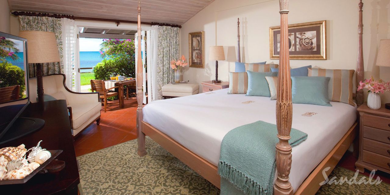 Sandals Halcyon Beach