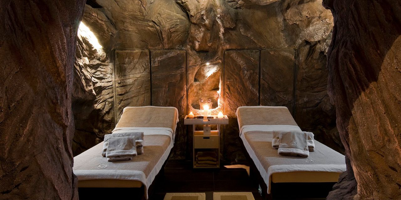 CastaDiva Resort & Spa