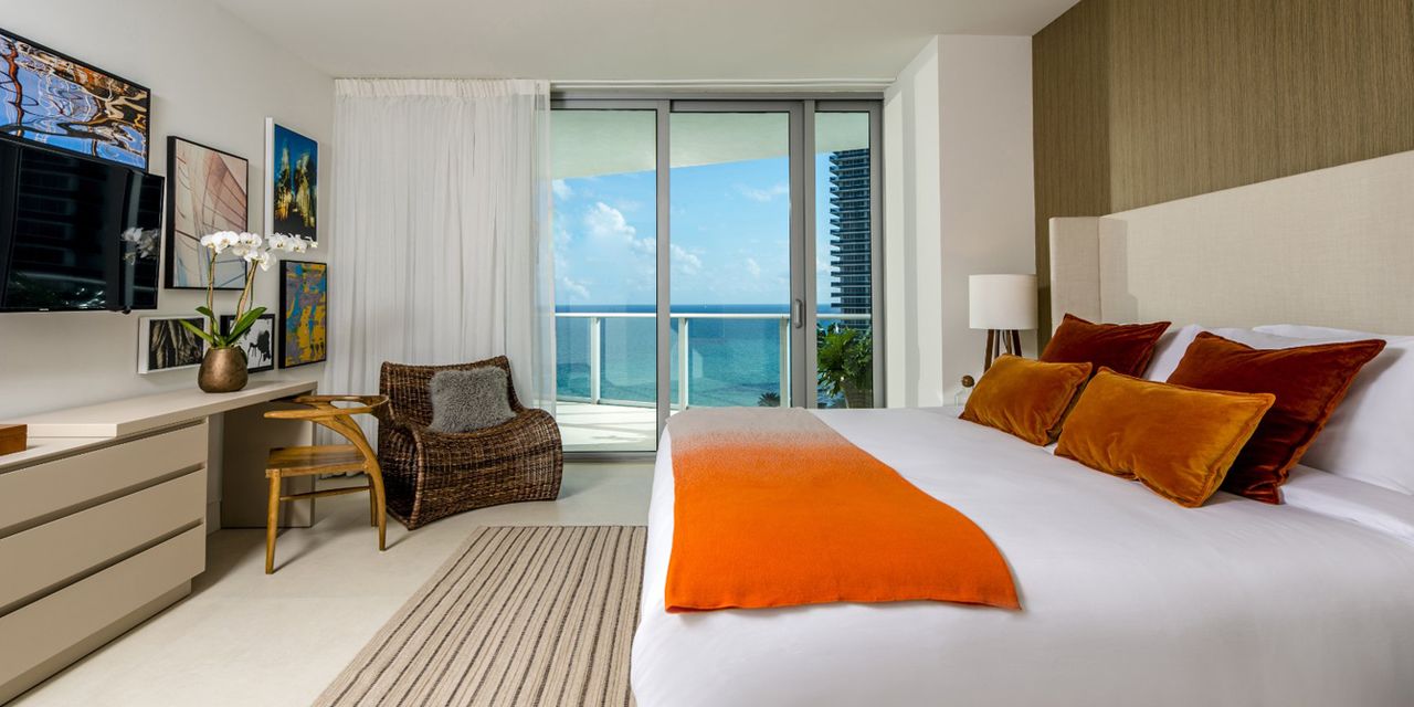 Hyde Resort & Residences