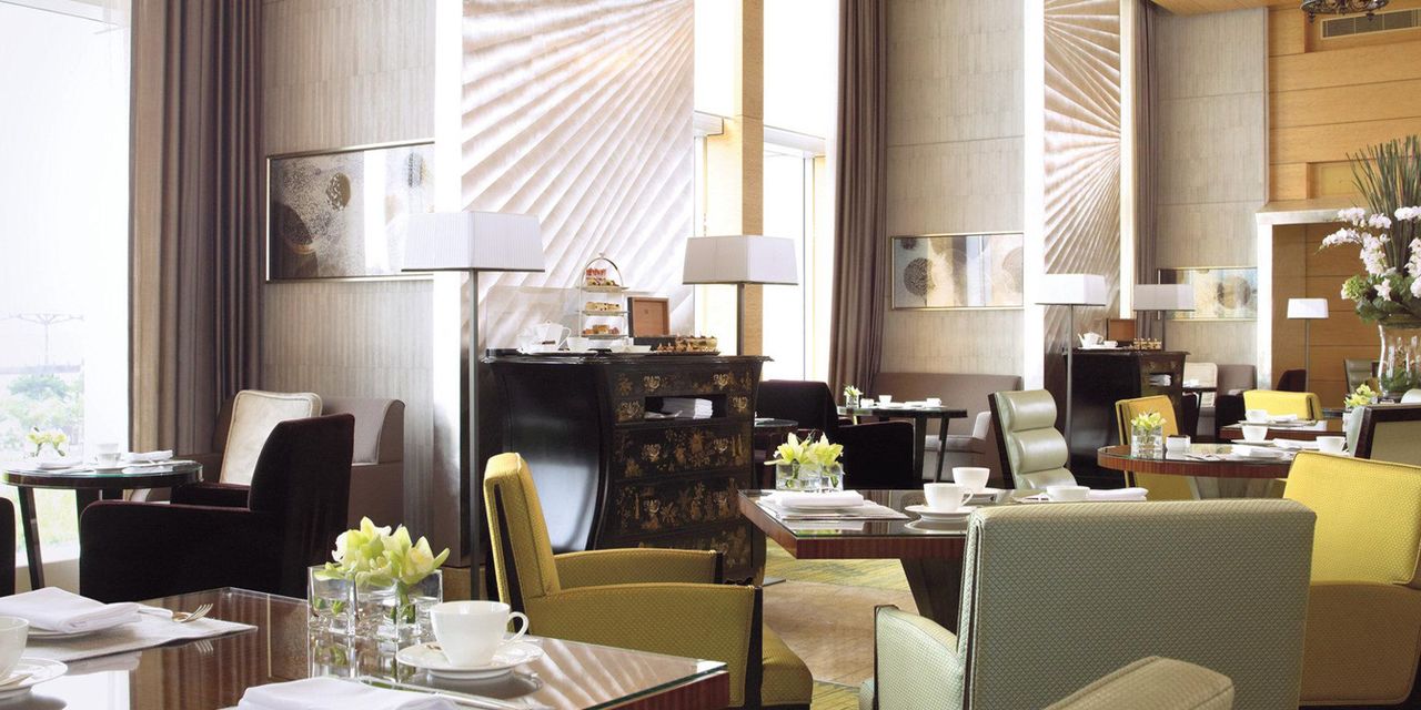 Four Seasons Hotel Hong Kong