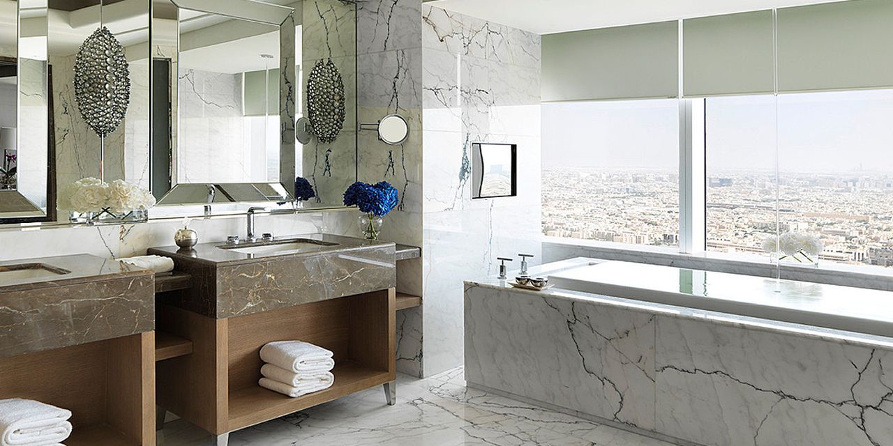 Four Seasons Hotel Riyadh at Kingdom Centre