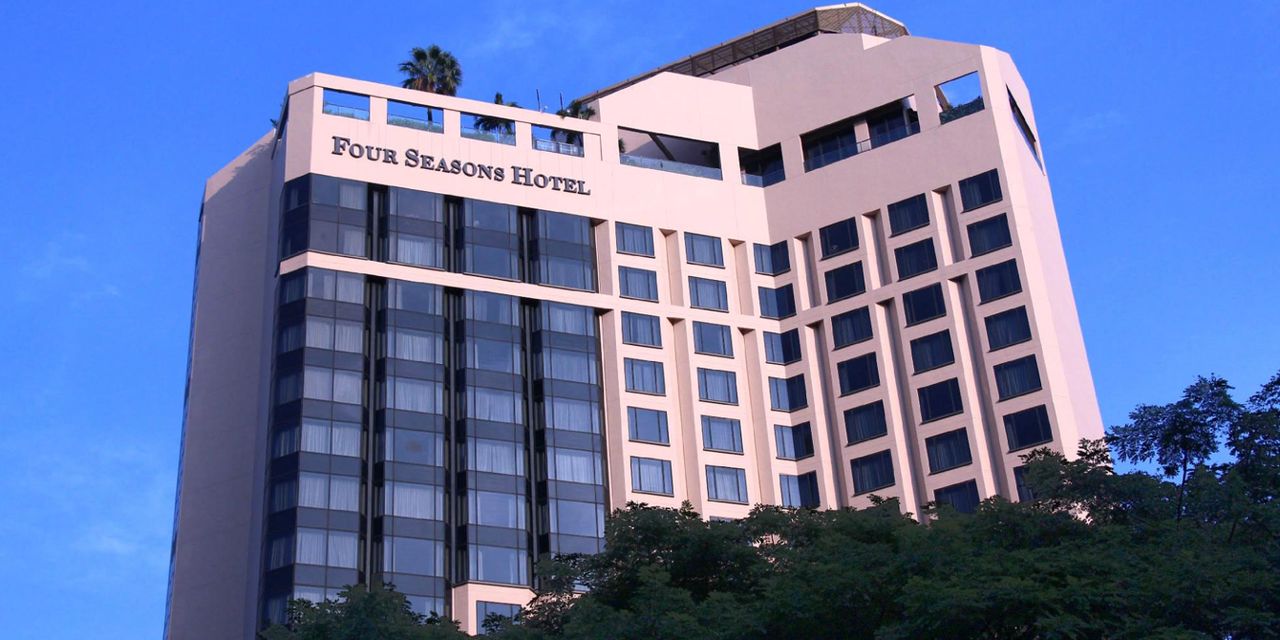 Four Seasons Hotel Singapore