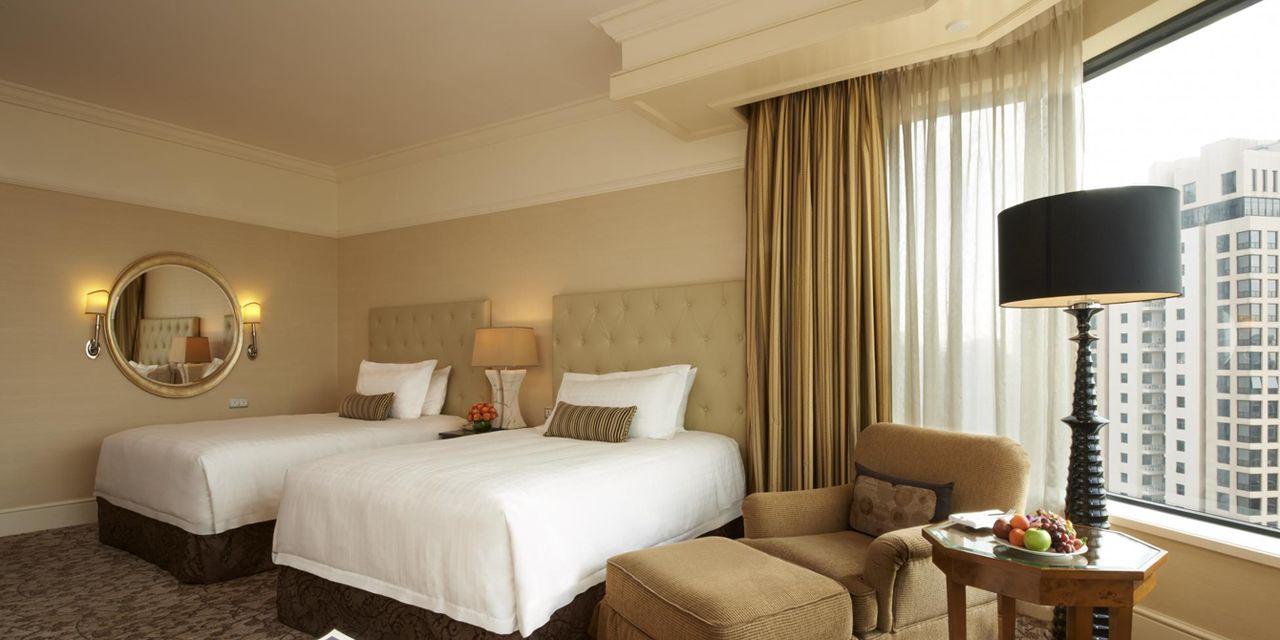 Four Seasons Hotel Singapore