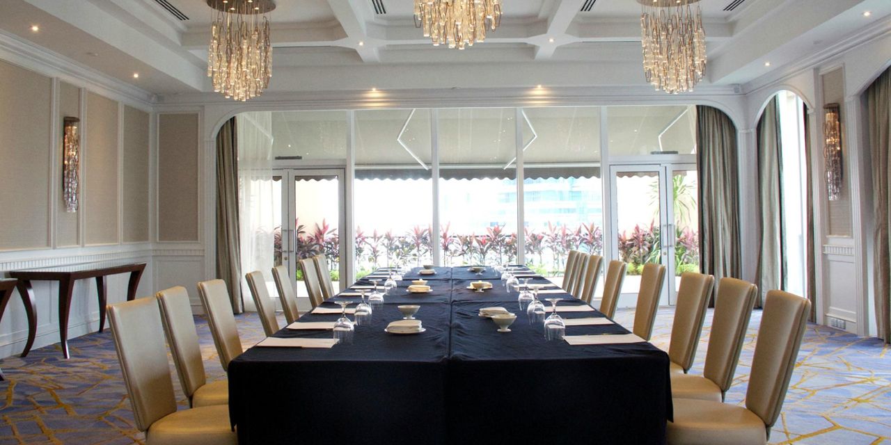 Four Seasons Hotel Singapore