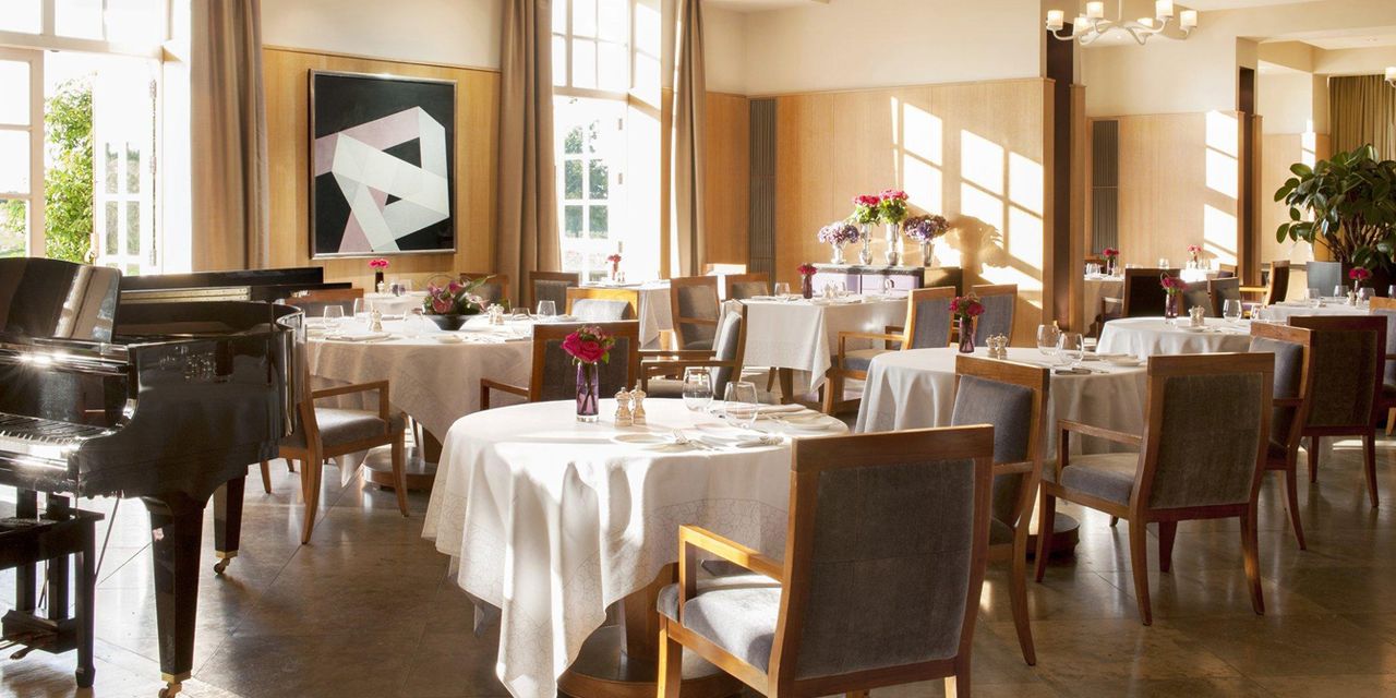 Four Seasons Hotel Hampshire, England