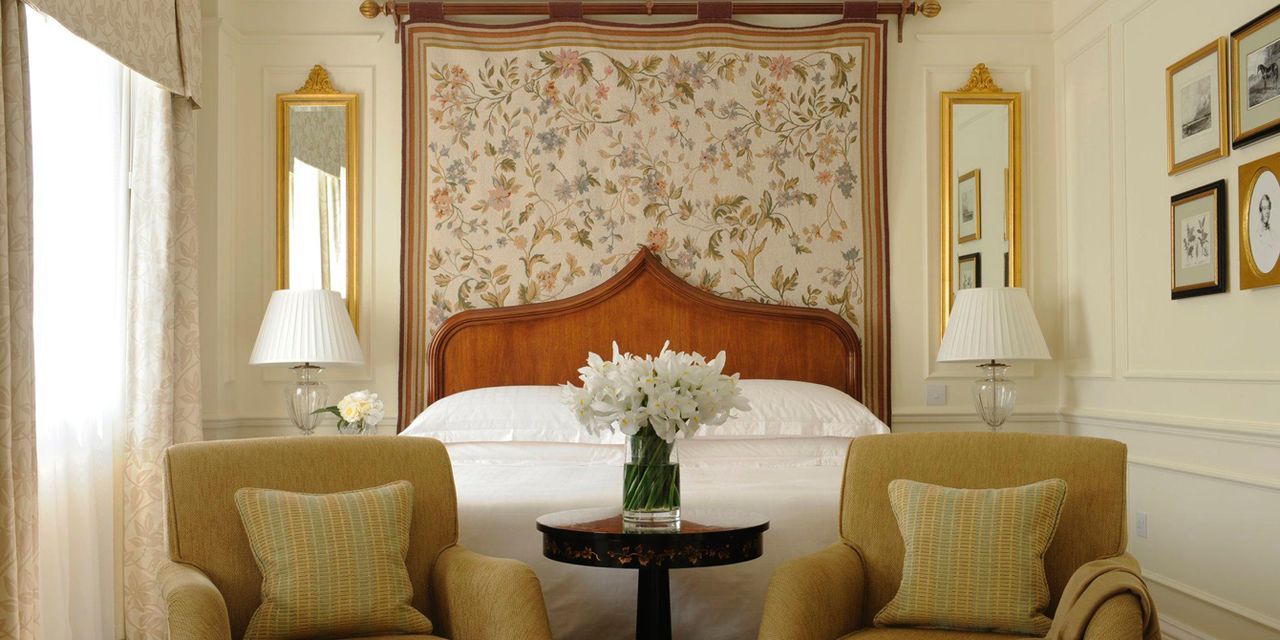 Four Seasons Hotel Hampshire, England