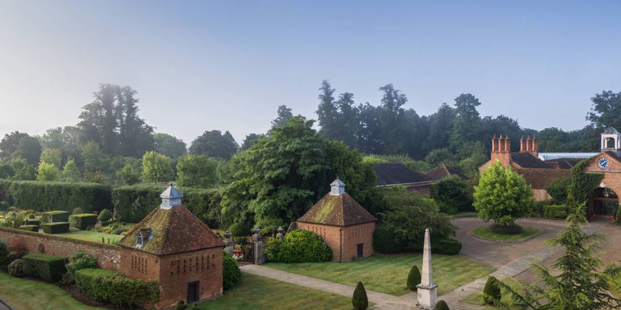 Four Seasons Hotel Hampshire, England