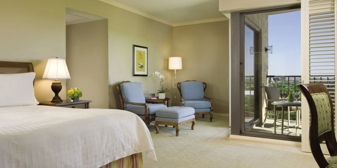 The Ritz-Carlton Dallas, Las Colinas