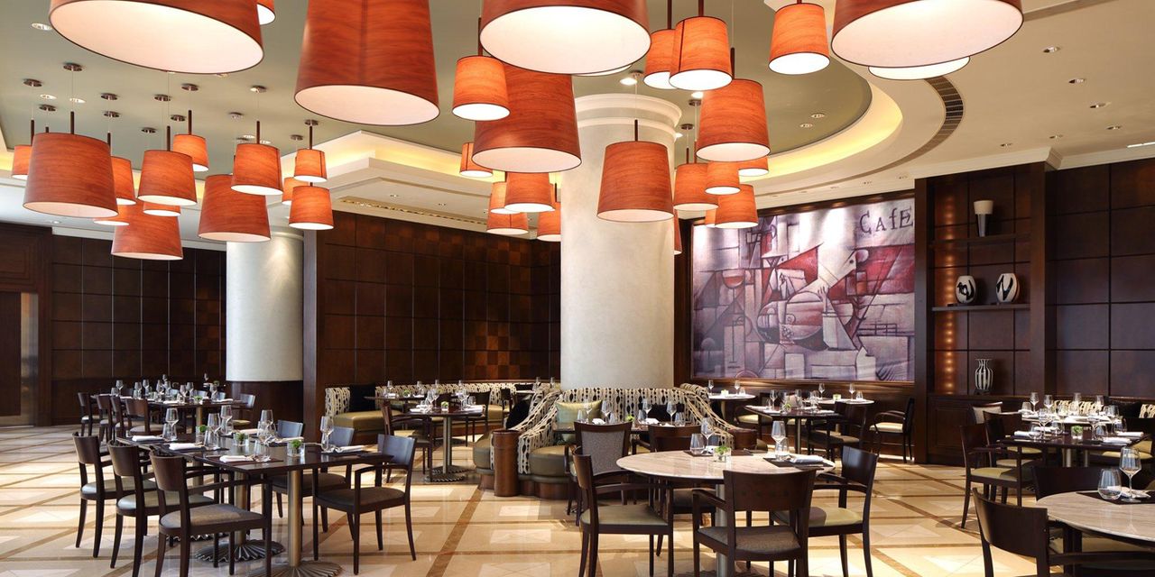 Four Seasons Hotel Shanghai