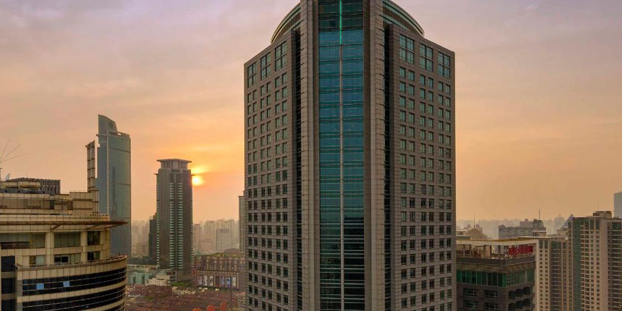 Four Seasons Hotel Shanghai