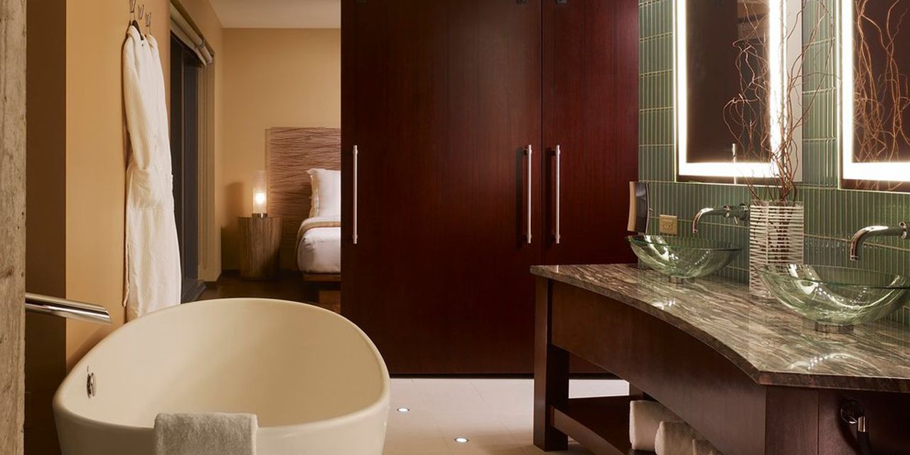 Eurostars Magnificent Mile