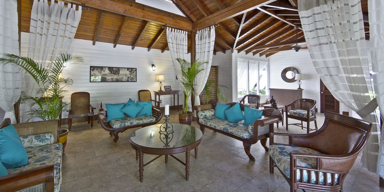 Pineapple Beach Club - All Inclusive