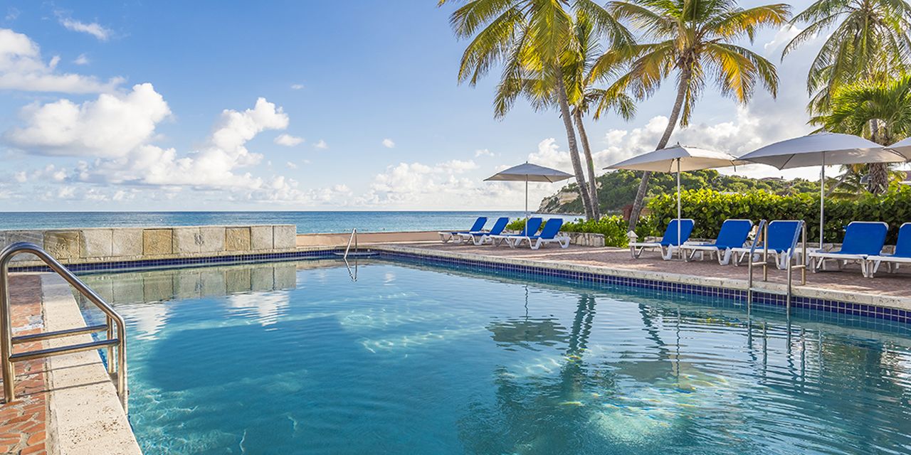 Pineapple Beach Club - All Inclusive