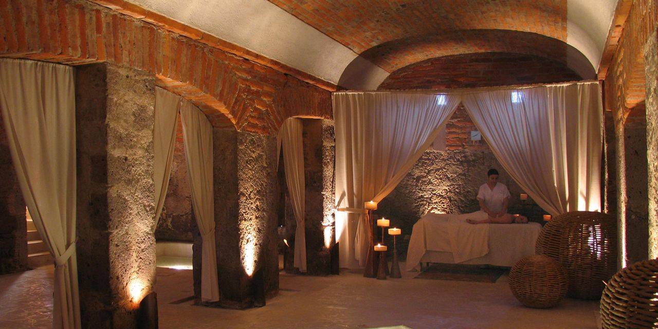 Hacienda Sepulveda Hotel & Spa