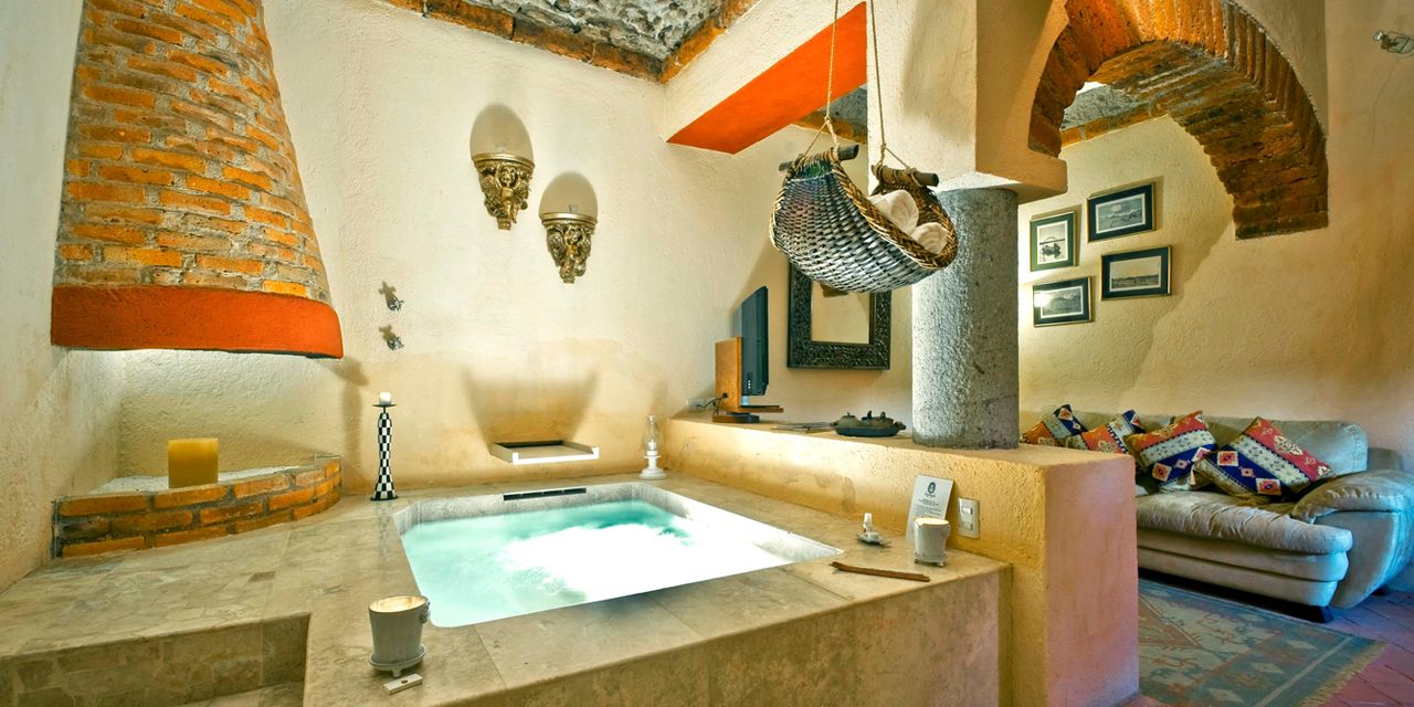 Hacienda Sepulveda Hotel & Spa