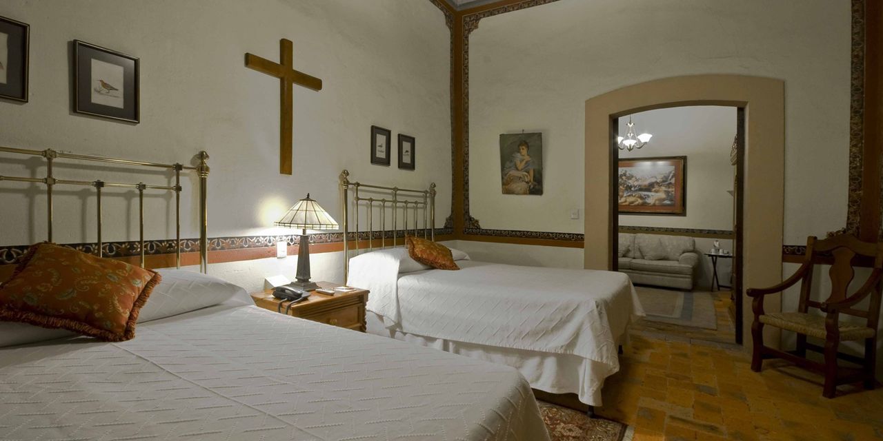 Hacienda Sepulveda Hotel & Spa