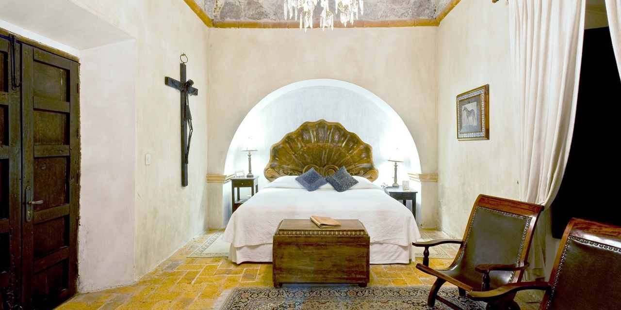 Hacienda Sepulveda Hotel & Spa