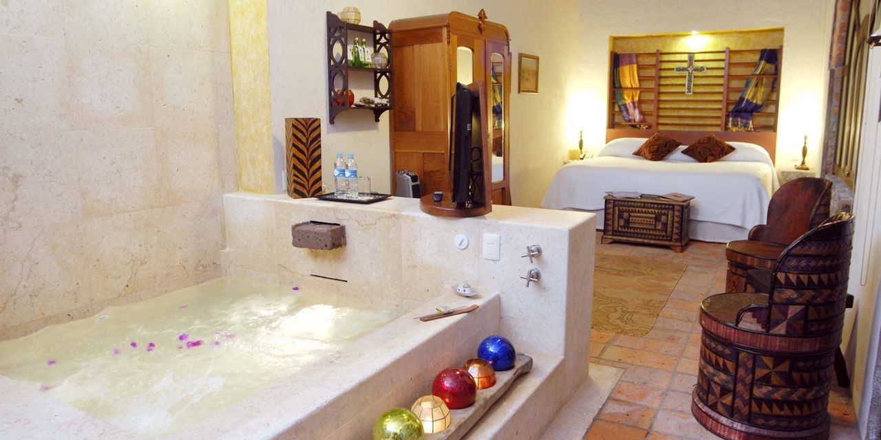 Hacienda Sepulveda Hotel & Spa