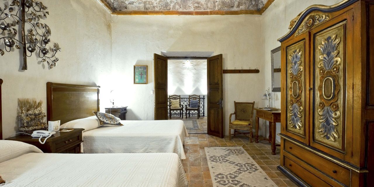 Hacienda Sepulveda Hotel & Spa